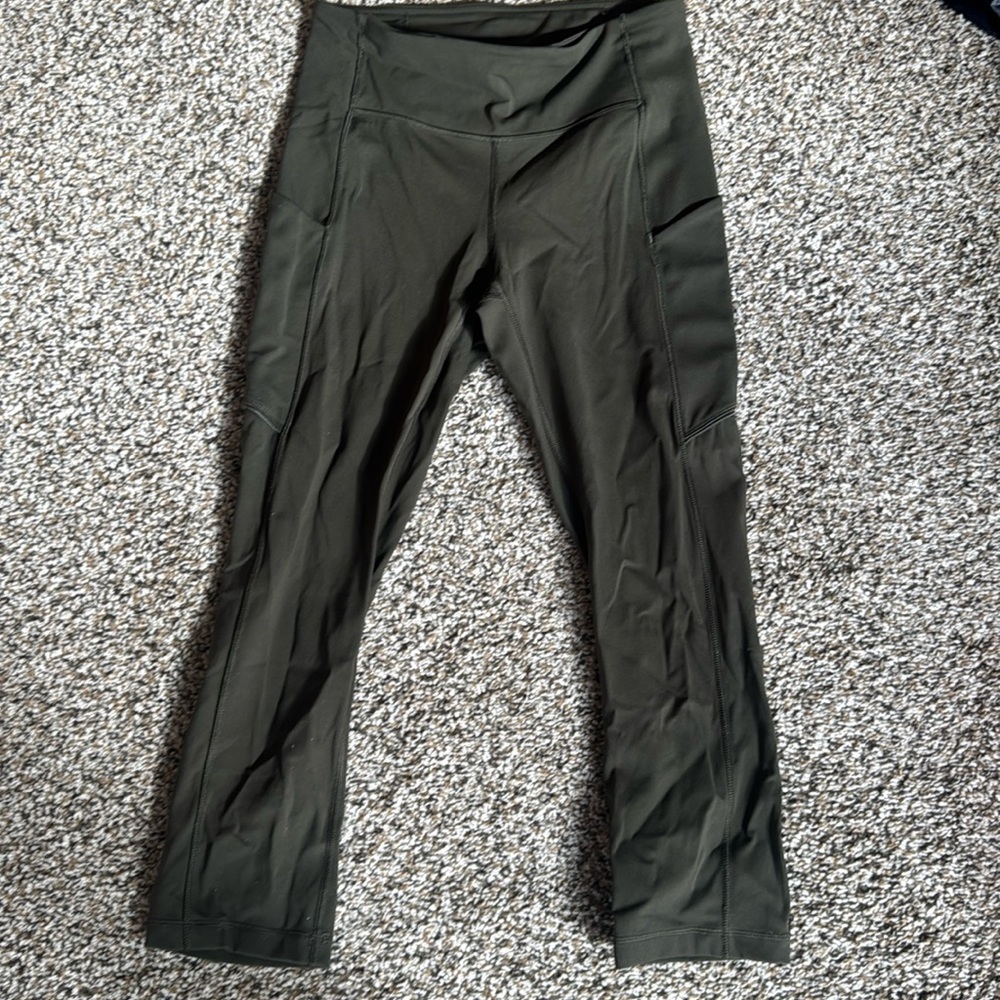 Army green lululemon capri leggings